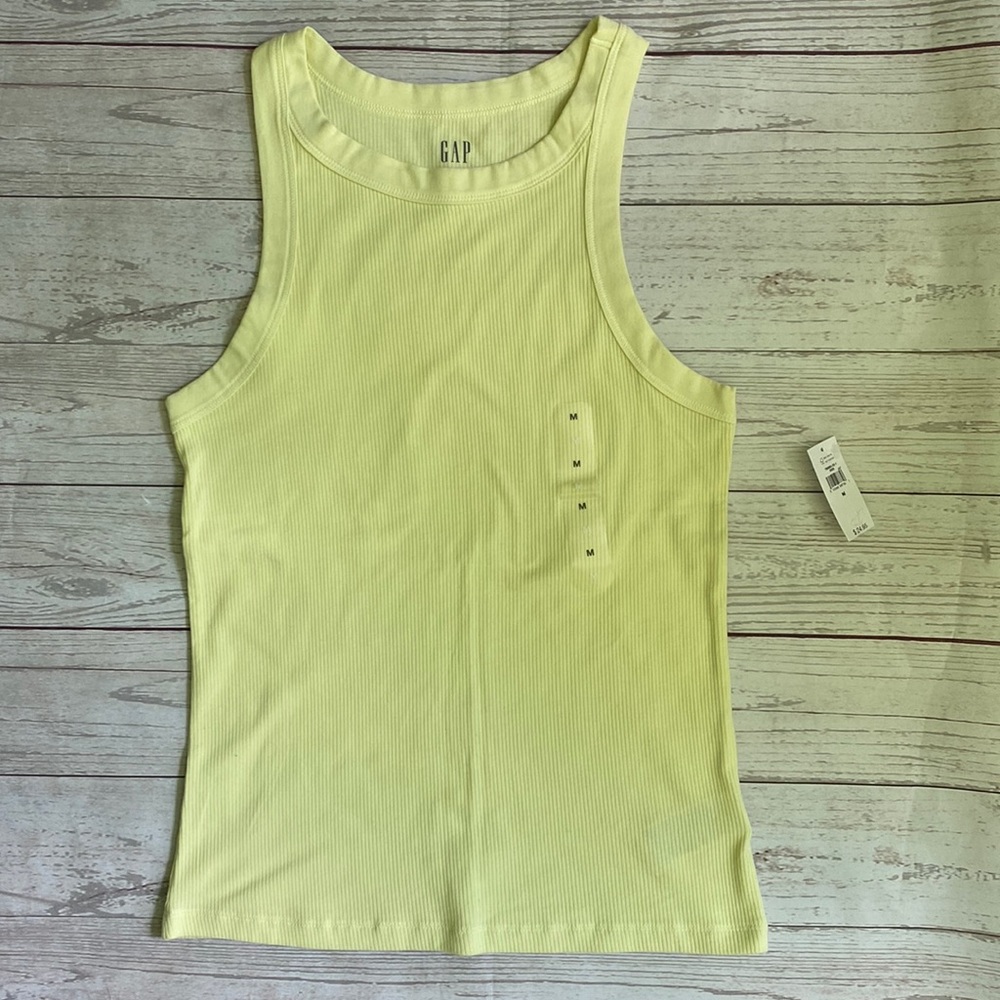 NWT GAP Light Yellow Ribbed Tank Top Medium